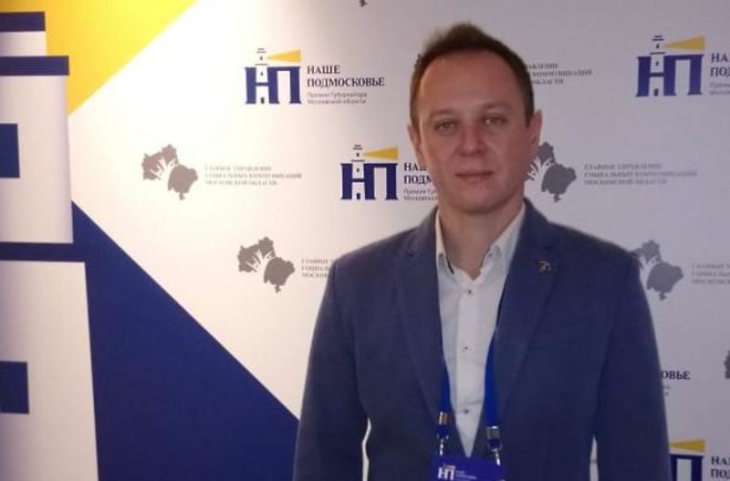 Виктор Юткин поздравил лауреата премии «Наше Подмосковье» с победой.  